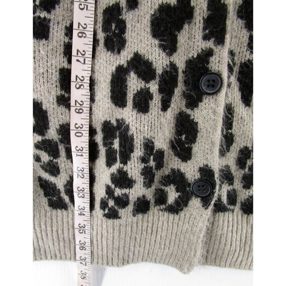 LOGO Lori Goldstein Sweater Small Cardigan Button Up Leopard Print - Picture 4 of 10